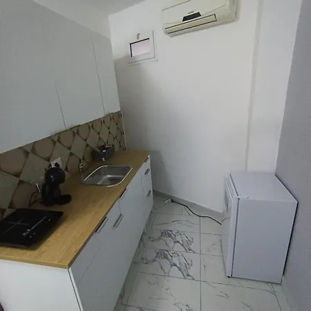 לינה וארוחת בוקר Marilissa